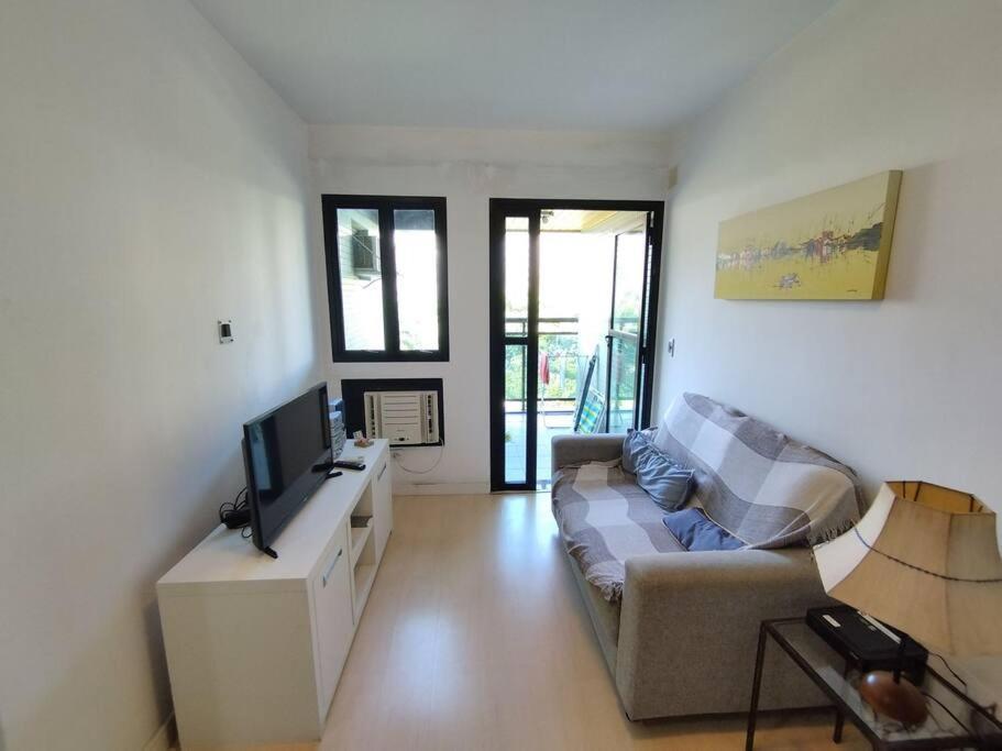Apartamento Ipanema, Perto Da E Metro *